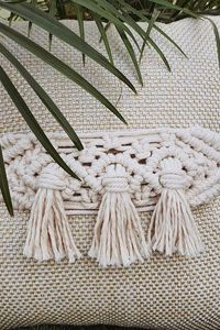 Cinturones de cojín ajustables con borlas triples de macramé hechos a mano (juego de 2) para decoración del hogar y la oficina, sala de estar y comedor - Product Image 2