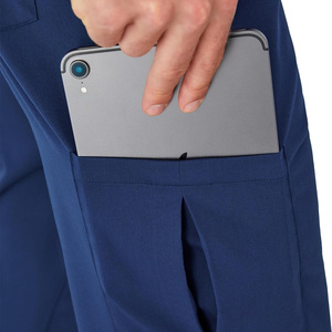 Pantalones médicos personalizables con impresión de logotipo y bordado Tela suave y duradera Uso profesional en clínicas y hospitales - Product Image 3