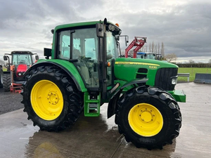 Tractores Agrícolas John Deere 4052M 6430 Usados de Alta Calidad, Mini Tractores Diésel 4x4 con Precio Competitivo, Tamaño Compacto 2x4 - Product Image 4