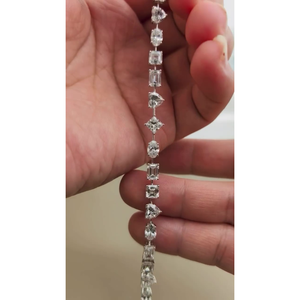 Bracelet de mariage pour femme en diamants de laboratoire 10,50 carats au design moderne et unique, formes multiples, couleur D-E-F, clarté VVSVS, certifié IGI - Product Image 1