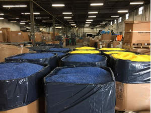 Vente en gros de flocons de rebuts de fûts en PEHD bleus, matière vierge de qualité film, haute qualité - Product Image 6