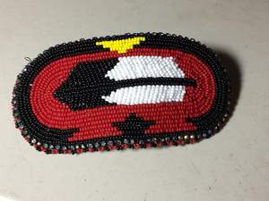 Adorno para el cabello bordado con cuentas de estilo tradicional - Product Image 2