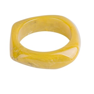Brazalete de resina con aspecto de mármol verde vintage, brazalete moteado de acetato grueso ancho, accesorio de moda para fiestas - Product Image 2
