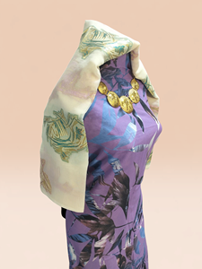 Conjunto de Vestido Swiss Dirac Color Lavanda con Estampado Botánico, Chal Crema y Garbasaar Bordado en Lavanda - Product Image 2