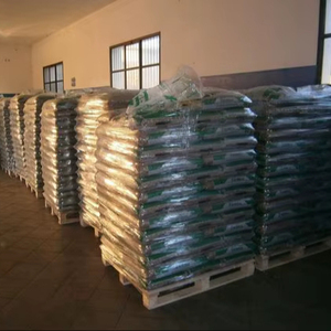 Pellets de Madera de Pino Austriaco de Alta Calidad EN Plus-A1, de Fábrica, Tamaños de 6mm-8mm, Material de Roble, Patrón de Leña en Barra, Entrega Mundial - Product Image 1