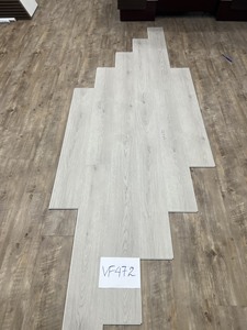PRODUCTOS POPULARES 2026, Pisos de PVC SPC de Lujo para Interiores, Pisos de Vinilo Resistentes al Desgaste de Alta Calidad, Diseño Moderno con Sistema de Click - Product Image 3