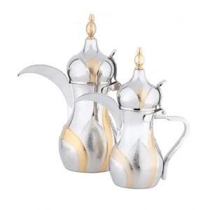 Lot de 2 cafetières classiques de luxe en acier inoxydable faites à la main argenterie polie miroir arabe Dallah de luxe de qualité - Product Image 1