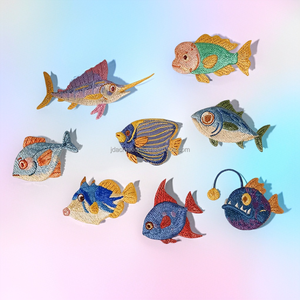 Parche Bordado de Peces Tropicales para Chaquetas, Mochilas y Gorras - Product Image 1