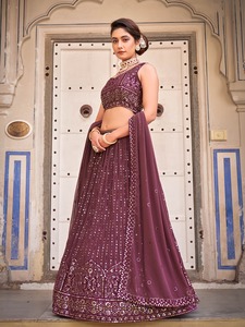 Lehenga semicompuesta de Georgette y blusa sin coser con dupatta - Product Image 6