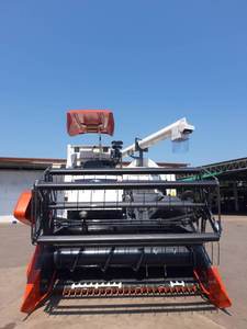 รถเกี่ยวข้าวคูโบต้า DC70G Plus ปี 2023 เครื่องเก็บเกี่ยวผลผลิตที่มีประสิทธิภาพสำหรับข้าวสาลีและข้าว - Product Image 3