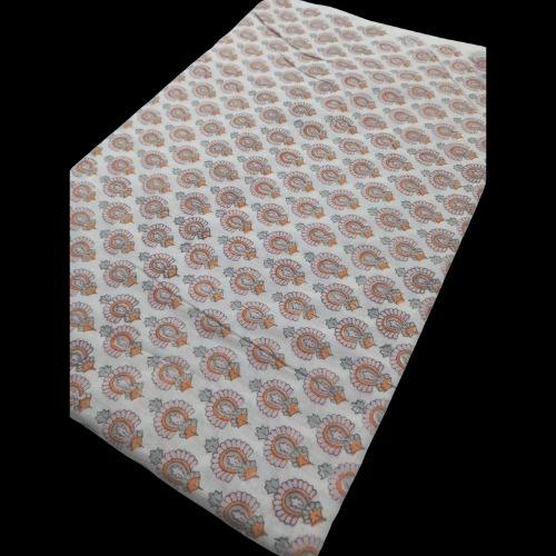 มีสีสัน