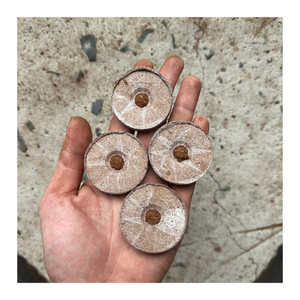 Approvisionnement en vrac de granulés de tourbe de noix de coco d'exportation d'usine du Vietnam pour le jardinage et l'utilisation agricole - Product Image 1