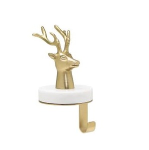 Willstar Soportes de Calcetín de Navidad para Chimenea Manto Copo de Nieve Soporte Percha Metal Resistente Decoraciones de Navidad - Product Image 3