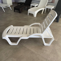 Chaise longue en plastique avec accoudoirs pour hôtel et jardin, chaises longues d'extérieur, piscine, lit de soleil en plastique