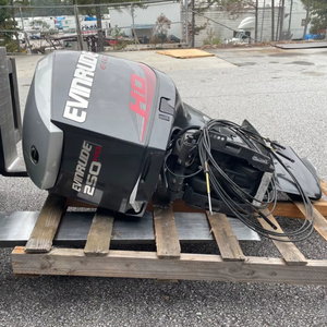 E v i n r u d e Etec Motor de barco fuera de borda Motor E Tec Buena forma Prop Nueva condición - Product Image 1