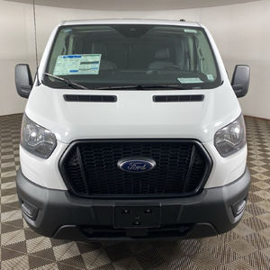 Fourgon utilitaire de transport commercial de grande capacité, modèle Transit-150 Base High Roof Cargo Van 2025, tout neuf, moteur V6 de 3,5 L, propulsion arrière - Product Image 1