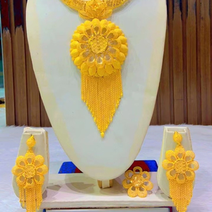 24K oro Dubai Vintage clásico perla flor broche pendientes collar aniversario moda cobre joyería conjunto regalo - Product Image 1