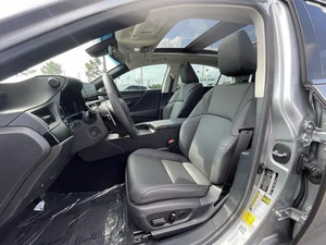 Berline de luxe de taille moyenne d'occasion haut de gamme 2024, transmission automatique, intérieur en cuir, conduite très confortable, sans accident - Product Image 2