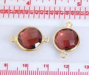 Bonne Qualité Péridot Hydro 8x10mm Forme Ovale Coupe Gemme Double Bail Lunette Ensemble 925 Argent Plaqué Or Connecteur Pour Faire Un Cadeau - Product Image 3