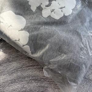 Fournisseur direct en gros OMMiZ Pulls à capuche pour hommes en denim et coton avec impression de lettres déchirées et motif araignée Baping 1.1 1 à 1 - Product Image 1