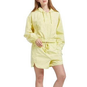 ชุดเสื้อกันลมสำหรับผู้หญิงชุดวอร์ม2025กางเกงขาสั้นเสื้อกันลมชุดวอร์มสำหรับผู้ชายดีไซน์ใหม่ - Product Image 1