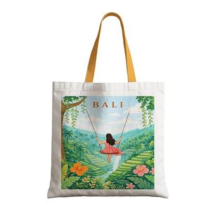 Sac fourre-tout en toile imprimée pleine grandeur à ouverture ouverte, en coton naturel, pour femme, idéal pour le camping et les voyages en Bali - Product Image 4