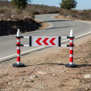 Dubal Uyar Levhal Bollard Viraj 180 X 120 Cm Mouth Type Non-Water Fillable with PPC Polymer & Mosaic Base - Product Image 3