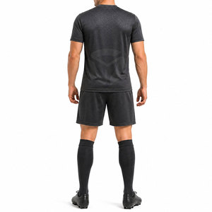 Uniforme de Fútbol para Hombre, Tela Ligera, Diseño Transpirable, Ajuste Cómodo, Perfecto para Entrenamientos, Partidos y Ropa Deportiva - Product Image 6