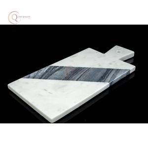 Planche à découper en marbre blanc naturel fait à la main avec poignée Bloc à découper rectangulaire élégant pour vaisselle de cuisine - Product Image 6