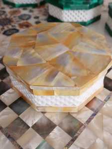 Boîte à bijoux mère de perles Boîte de rangement pour bijoux en pierres précieuses Incrustation de perles mère tendance avec pierre de marbre pour l'emballage de bijoux - Product Image 4