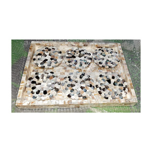 Grossiste compétitif Fourchette de prix pour beau plateau de service en nacre avec ensemble de sous-verres de six pièces - Product Image 2