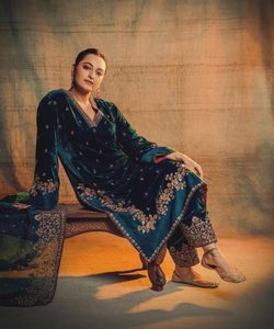 Venta al por mayor Eid Vestido de estilo modesto especial con tela Georgette y bordado elegante para las mujeres musulmanas kurta - Product Image 6