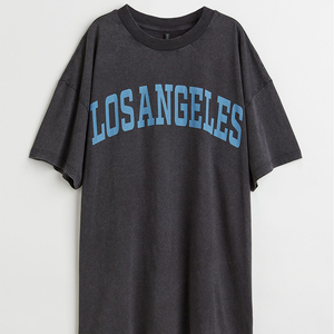 เสื้อยืดและกางเกงขาสั้นสำหรับผู้หญิงเสื้อยืดลำลองทรงหลวมสไตล์โอเวอร์ไซส์คลาสสิก - Product Image 6