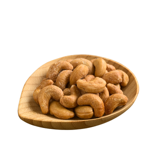 Anacardos crudos con rico sabor y nutrientes, anacardos crudos premium cuidadosamente empaquetados para compradores de la industria alimentaria - Product Image 4