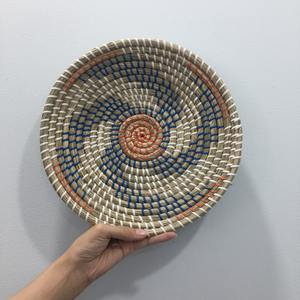 Assiette suspendue en herbe de mer naturelle fabriquée à la main au Vietnam, art mural écologique, parfait pour la maison, les hôtels et l'exportation en gros - Product Image 2