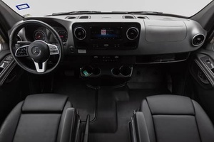 Mercedes-Benz Sprinter 2500 Winnebago d'occasion 2023, conduite à gauche/droite - Product Image 3