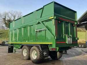 16 Ton TB Silage <b>Trailer</b> Hydraulic Tipping Heavy Duty Dump <b>Trailer</b> for Tractor Feed Transport - Product Image 3