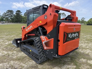 รถตักล้อยาง Kubota SVL75-3 ปี 2024 เครื่องยนต์เบนซิน 92 กิโลวัตต์ พร้อมเกียร์ PLC ปั๊ม แบริ่ง และมอเตอร์ - Product Image 1