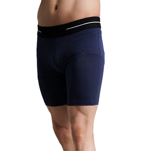 กางเกงขาสั้นรัดกล้ามเนื้อไฮสตรีทของผู้ชายแห้งเร็วกางเกงออกกำลังกายวิ่งออกกำลังกายชั้นฐานระบายอากาศได้สำหรับฝึกซ้อมย้อมสีเรียบ - Product Image 3