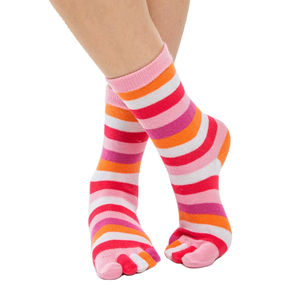 Women's Casual Winter Warm Compression Five-Toe Finger Socks Customizable Crew Length Design for Yoga <b>Spandex</b> Material - Product Image 1