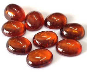 พลอยโกเมนเฮสโซไนท์ทรงรี8x10มม. หลังแบนหินโกเมนทรงหลวมคุณภาพสูง - Product Image 5