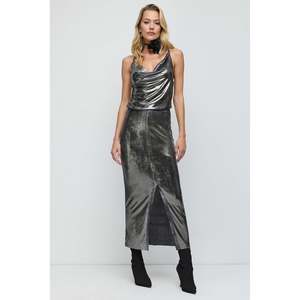 Falda Ajustada Brillante con Abertura Frontal - Product Image 1