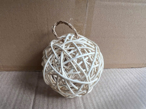 Boules en rotin décoratives de qualité supérieure, faites à la main, colorées, tissées, accessoires de décoration pour la maison - Product Image 1