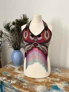 Robe de soirée élégante style burlesque avec cape, broderie, perles et sequins, col en V, taille naturelle, longueur ras du sol, soutien-gorge intégré - Product Image 4