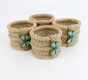 Anillo de Servilleta de Ratán con Hermosa Mariposa Verde para un Estilo Moderno en Cafeterías y Presentación Elegante en Mesas de Restaurantes, desde India - Product Image 2