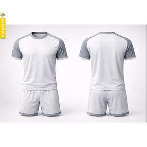Maillots de football personnalisés par sublimation |   Matériau en maille |   Léger, extensible et respirant |   Fabricant de vêtements d'équipe en gros B2B - Product Image 5