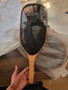 Épuisette de pêche à la mouche d'extérieur avec cadre en bois et filet en caoutchouc, outil de capture de truites à lancer à la main - Product Image 2