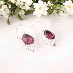 Boucles d'oreilles en argent sterling plaqué or avec pierre précieuse rhodolite, forme de goutte de poire, fabrication artisanale, bijoux élégants pour femmes, cadeau de fête - Product Image 4
