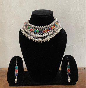Conjunto de Collar y Aretes de Latón Oxidado Multicolor, Estilo Afgano, Collar Tradicional Indio con Perlas de Imitación para Fiesta - Product Image 1