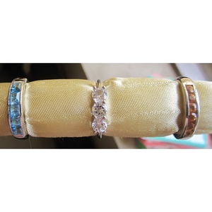 Ensemble de 3 bagues en cuivre plaqué or 24 carats avec pierres en zircon, perle, diamant et quartz pour un mariage, une fête ou un cadeau de fiançailles - Product Image 1